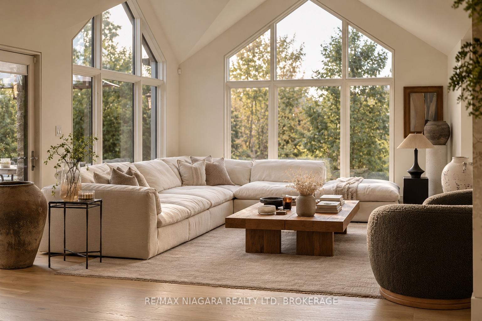 Photo 13 of 3551 Cardinal Drive, Niagara Falls, Mt. Carmel — HOMEH