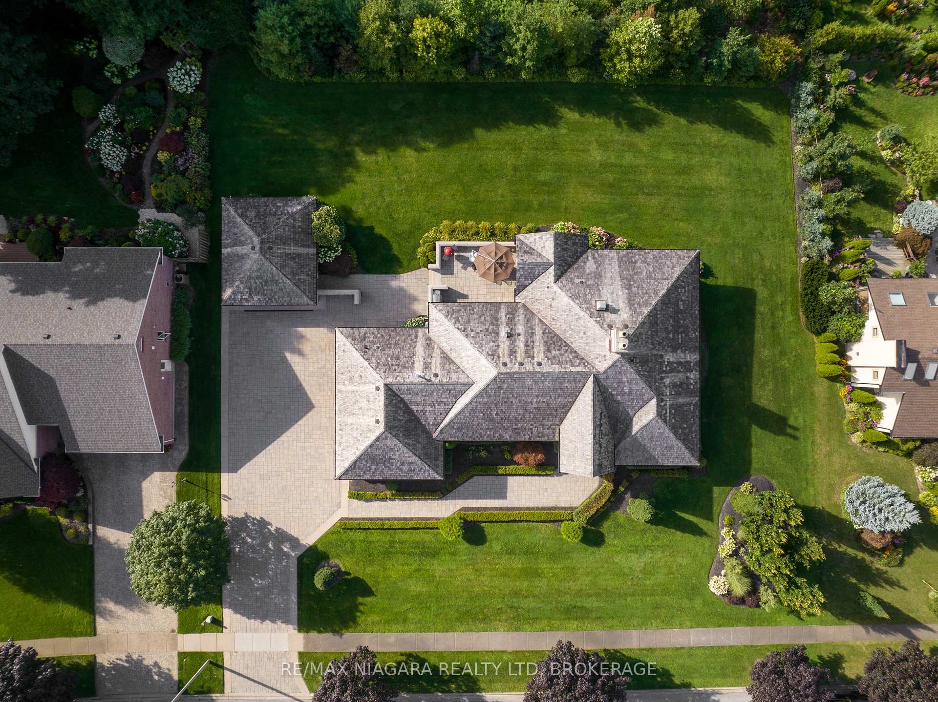 Photo 37 of 3551 Cardinal Drive, Niagara Falls, Mt. Carmel — HOMEH