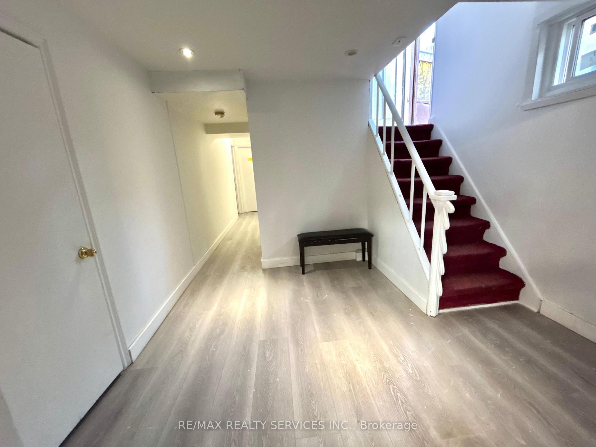 Photo 1 of 139 Bellamy Road N, Scarborough, Woburn — HOMEH