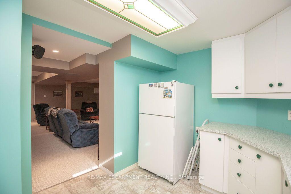 Photo 30 of 7 Falconbridge Drive, Hamilton, Carpenter — HOMEH