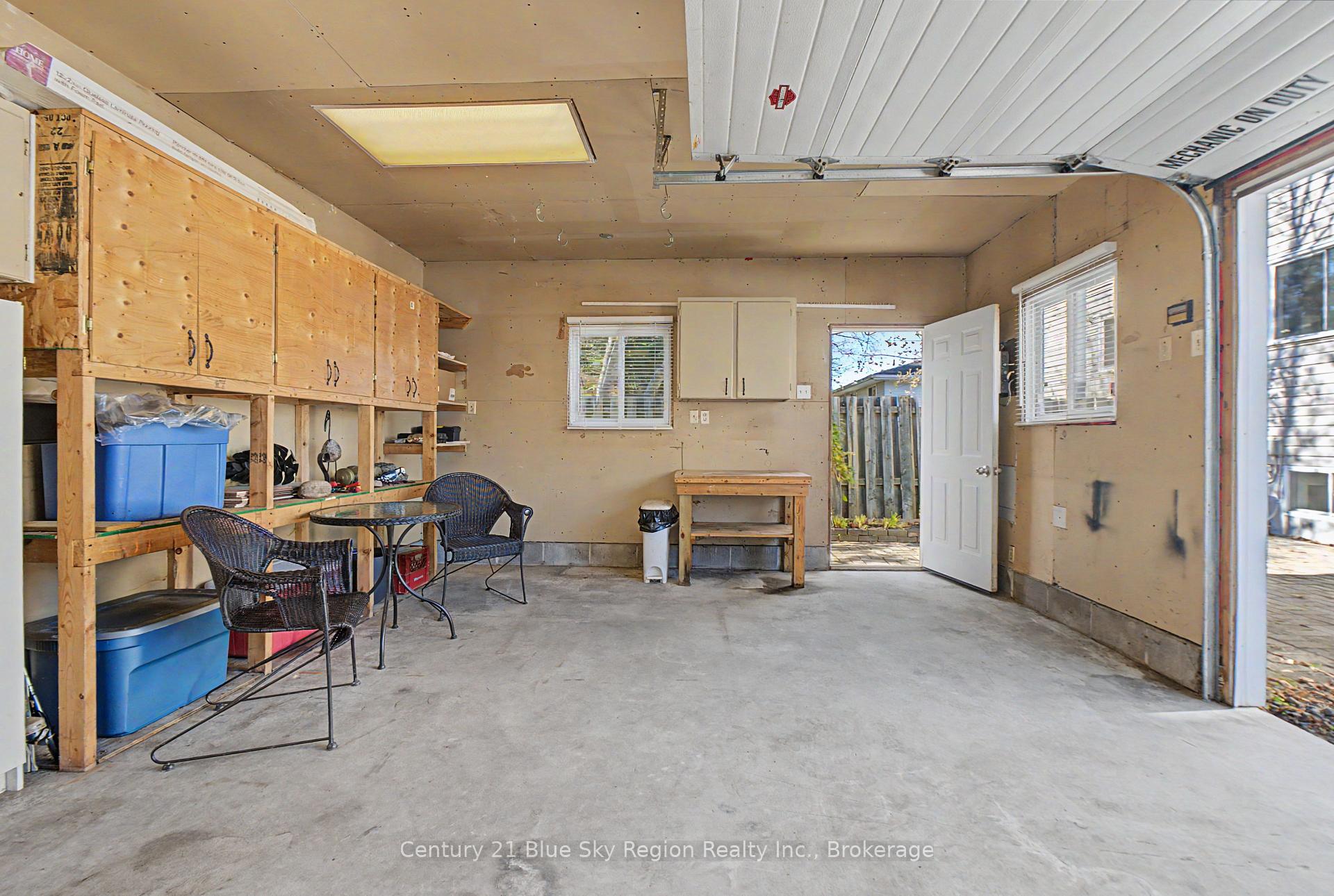 Photo 7 of 691 Robarts Avenue, North Bay, Widdifield — HOMEH