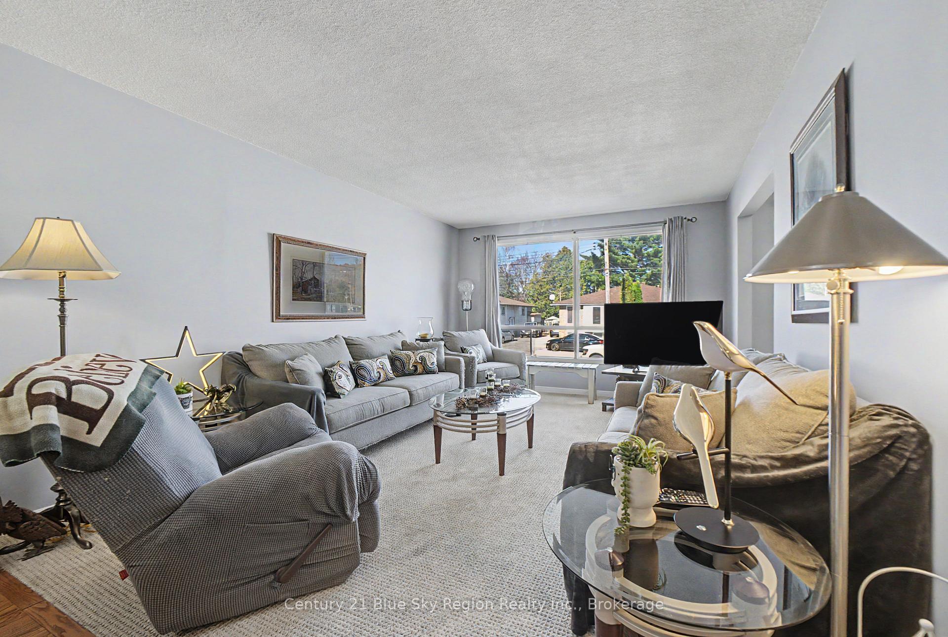 Photo 23 of 691 Robarts Avenue, North Bay, Widdifield — HOMEH
