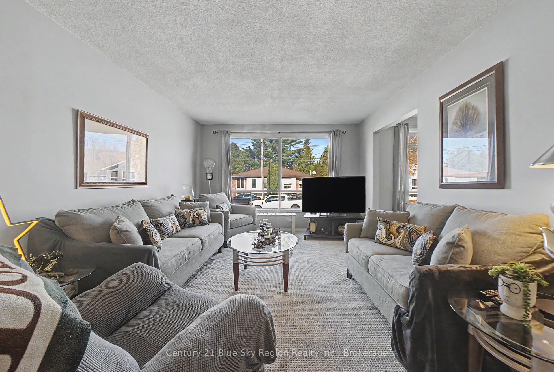 Photo 24 of 691 Robarts Avenue, North Bay, Widdifield — HOMEH