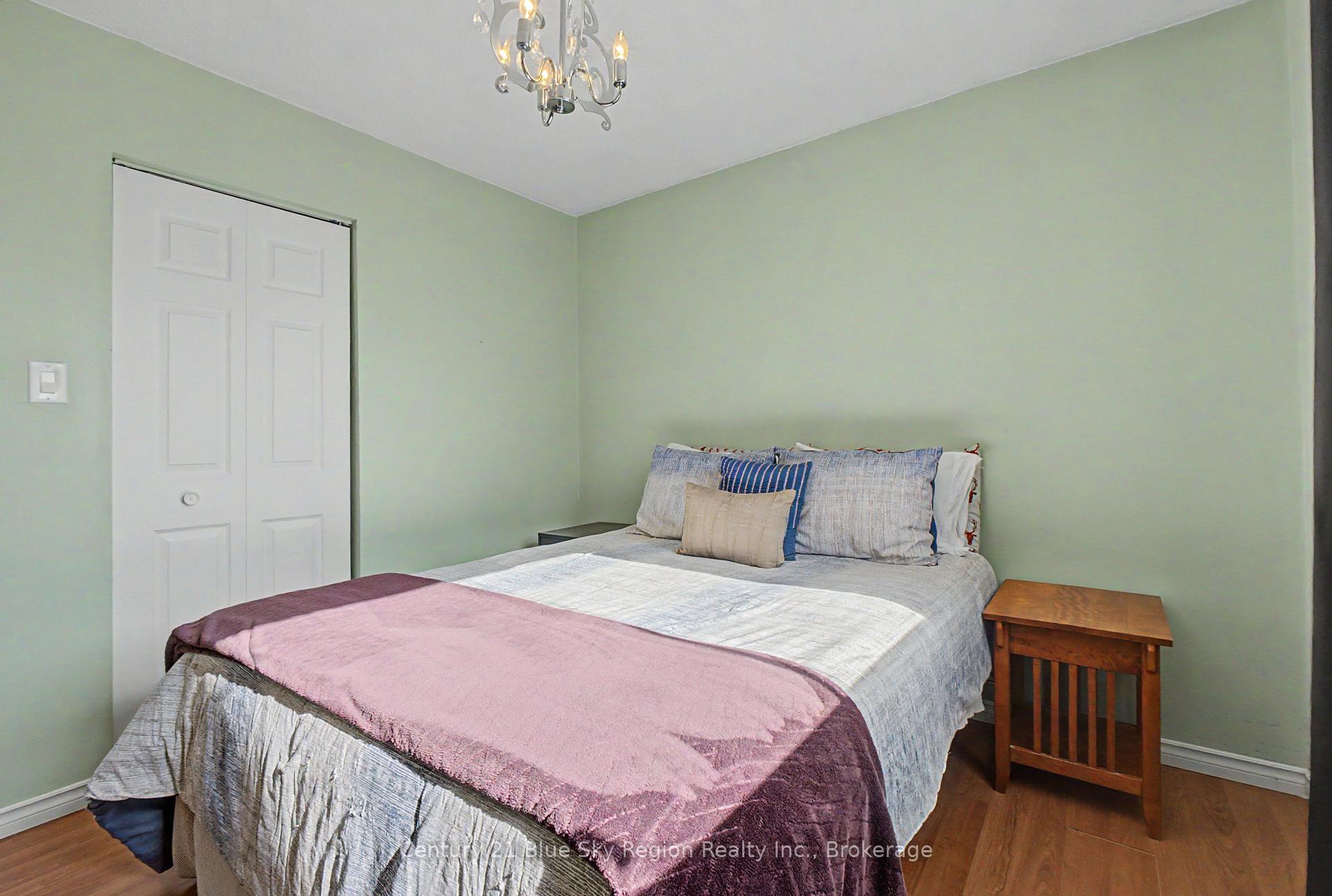 Photo 33 of 691 Robarts Avenue, North Bay, Widdifield — HOMEH