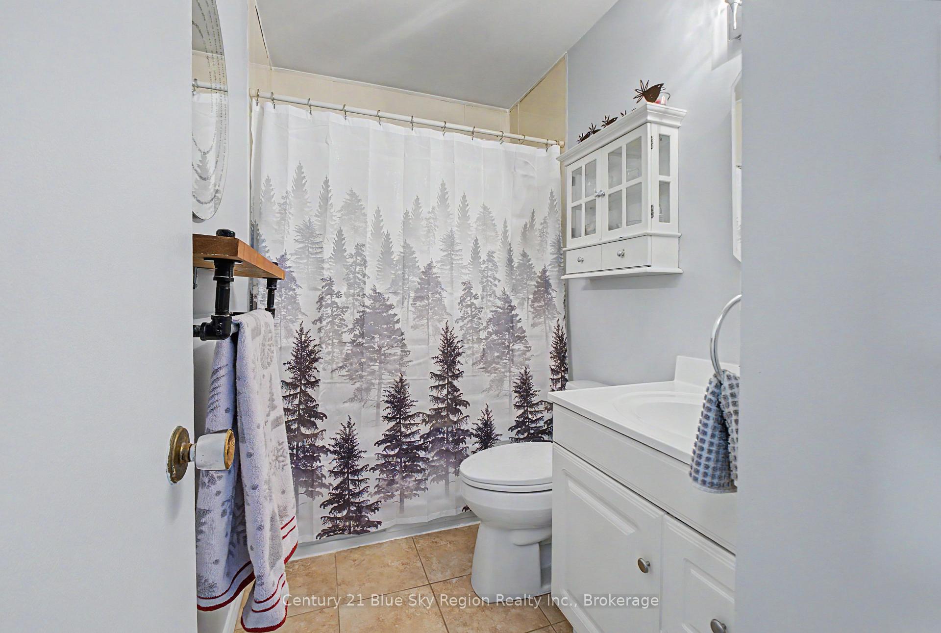 Photo 37 of 691 Robarts Avenue, North Bay, Widdifield — HOMEH