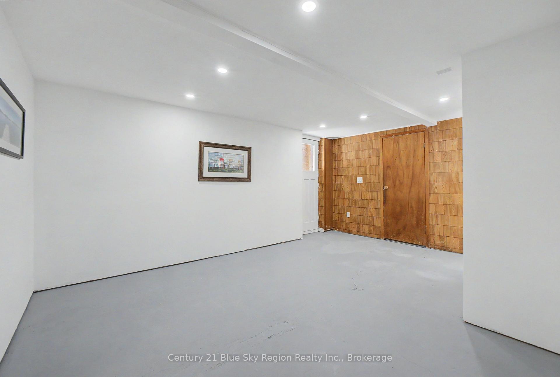 Photo 46 of 691 Robarts Avenue, North Bay, Widdifield — HOMEH
