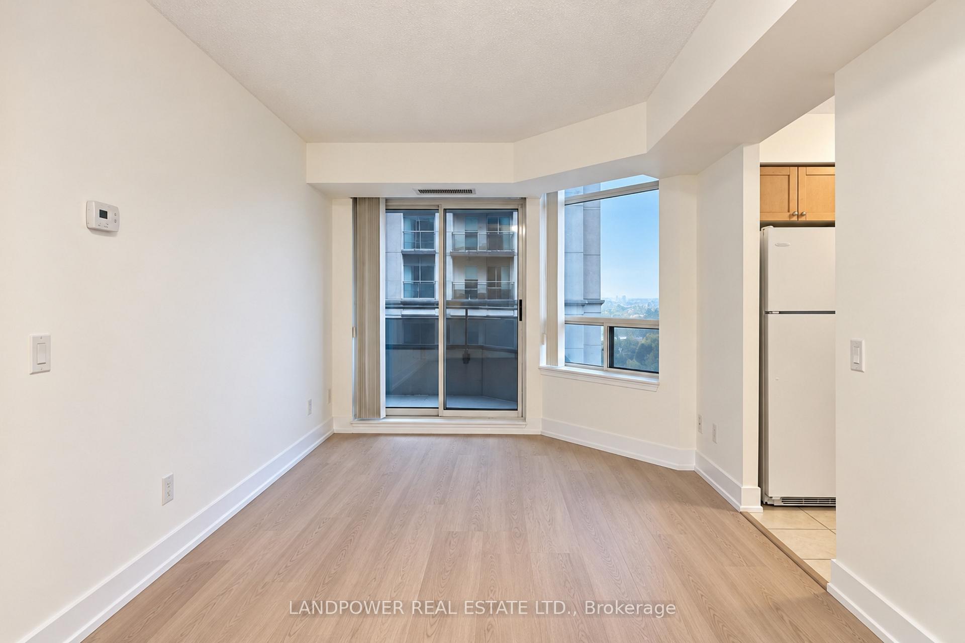 Photo 4 of Unit 2206, 155 Beecroft Road, North York, Lansing-Westgate — HOMEH
