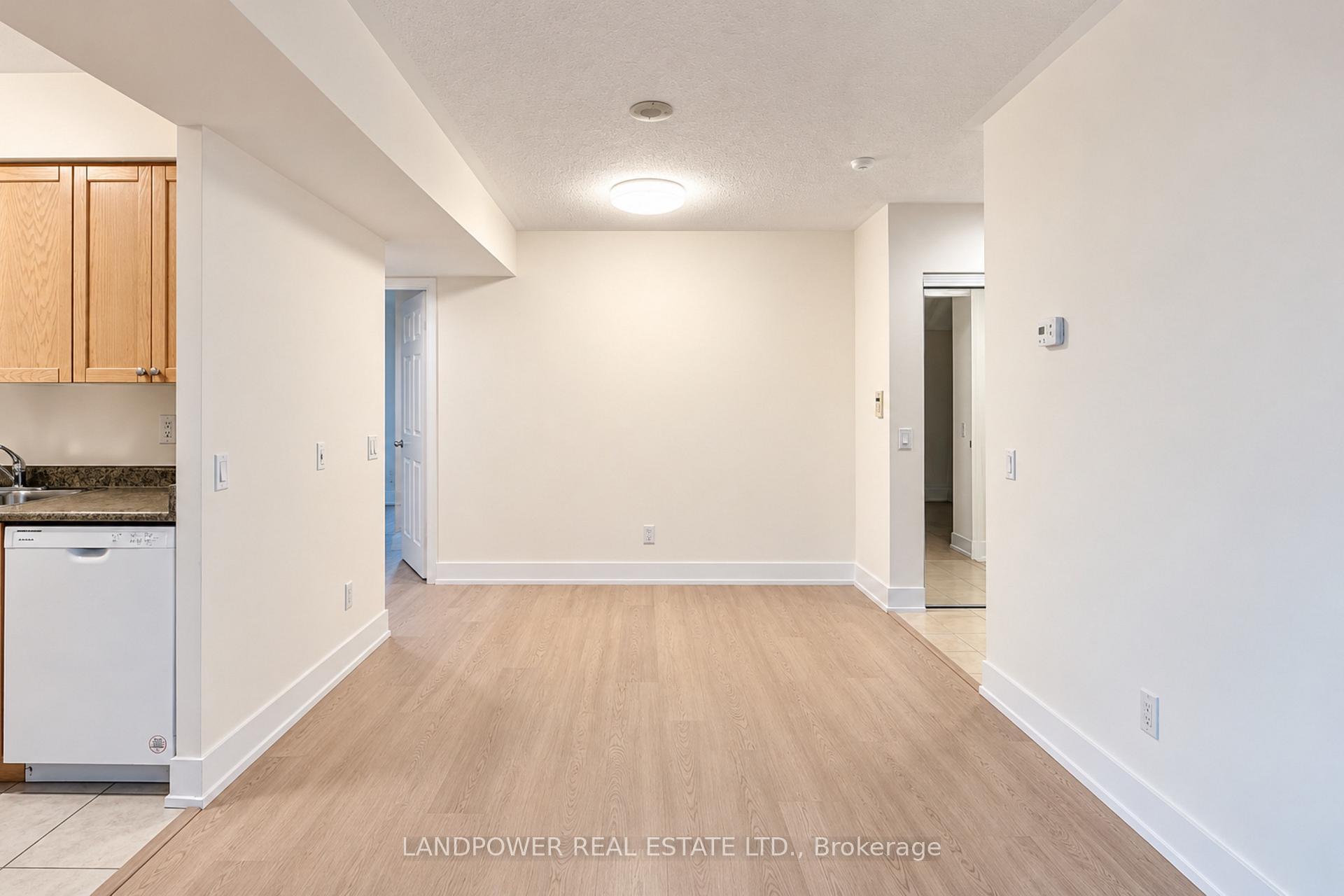 Photo 7 of Unit 2206, 155 Beecroft Road, North York, Lansing-Westgate — HOMEH