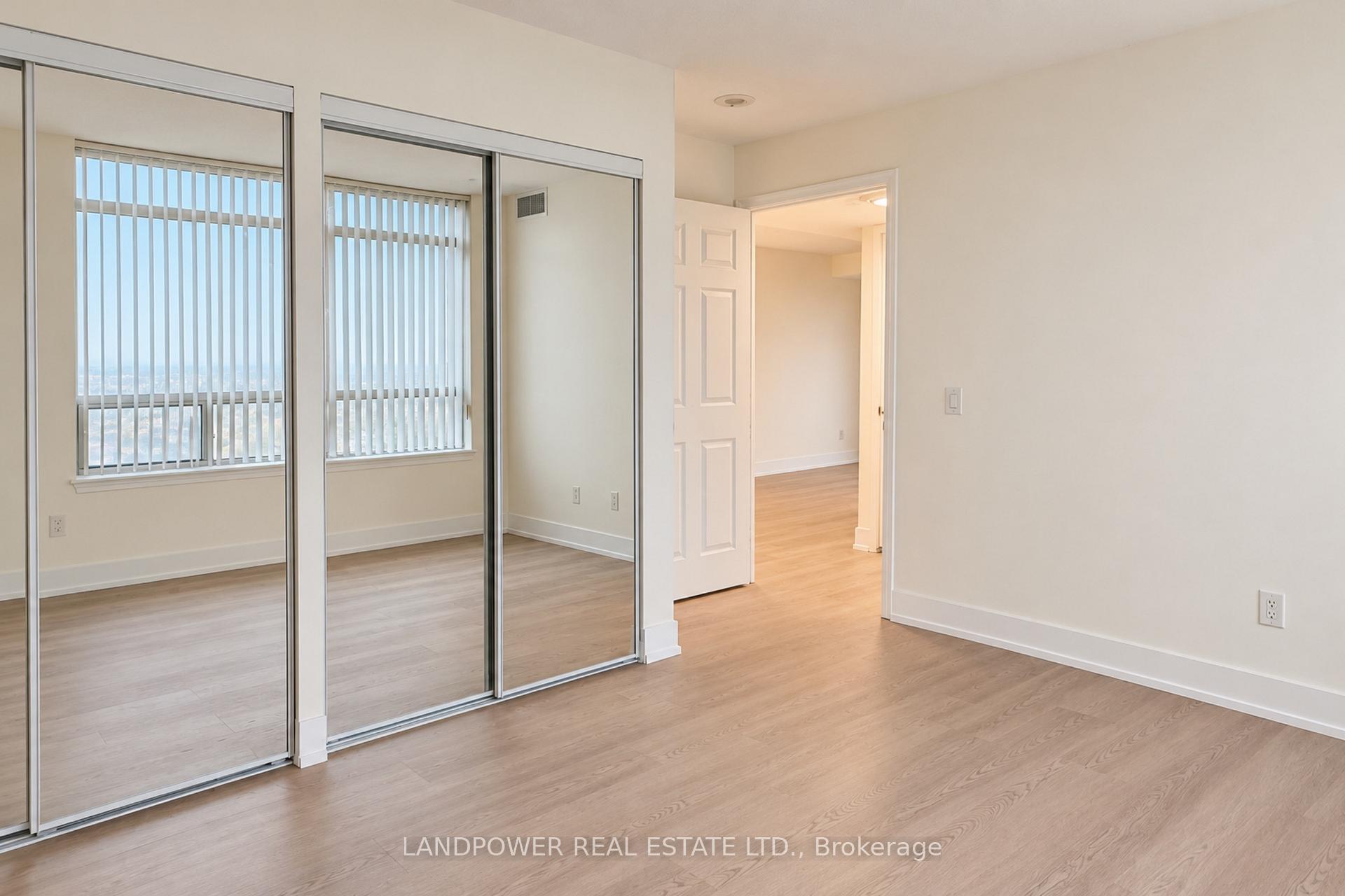 Photo 12 of Unit 2206, 155 Beecroft Road, North York, Lansing-Westgate — HOMEH