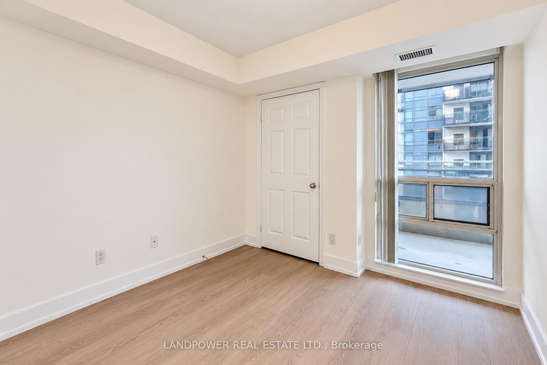 Photo 17 of Unit 2206, 155 Beecroft Road, North York, Lansing-Westgate — HOMEH