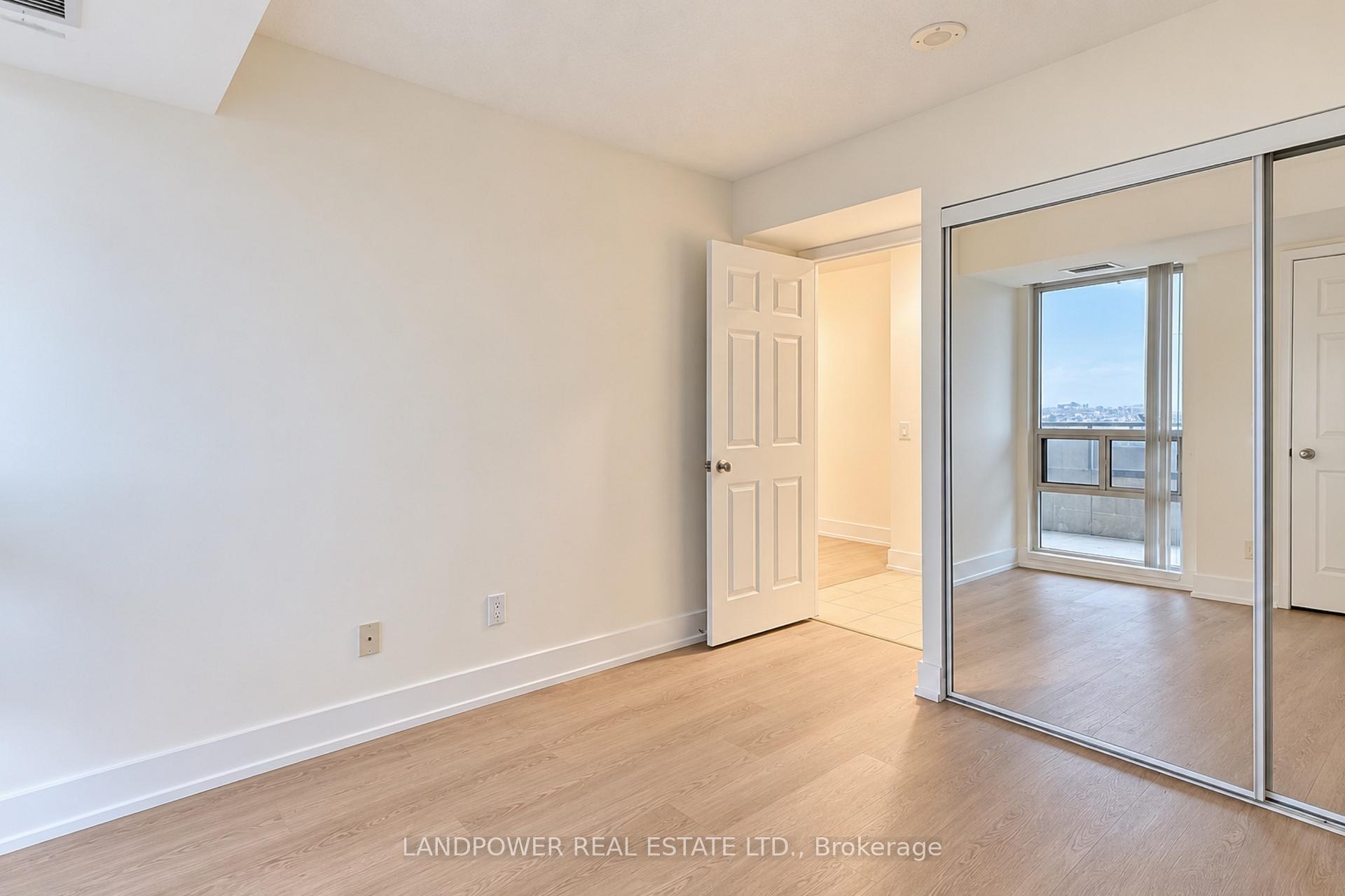 Photo 18 of Unit 2206, 155 Beecroft Road, North York, Lansing-Westgate — HOMEH