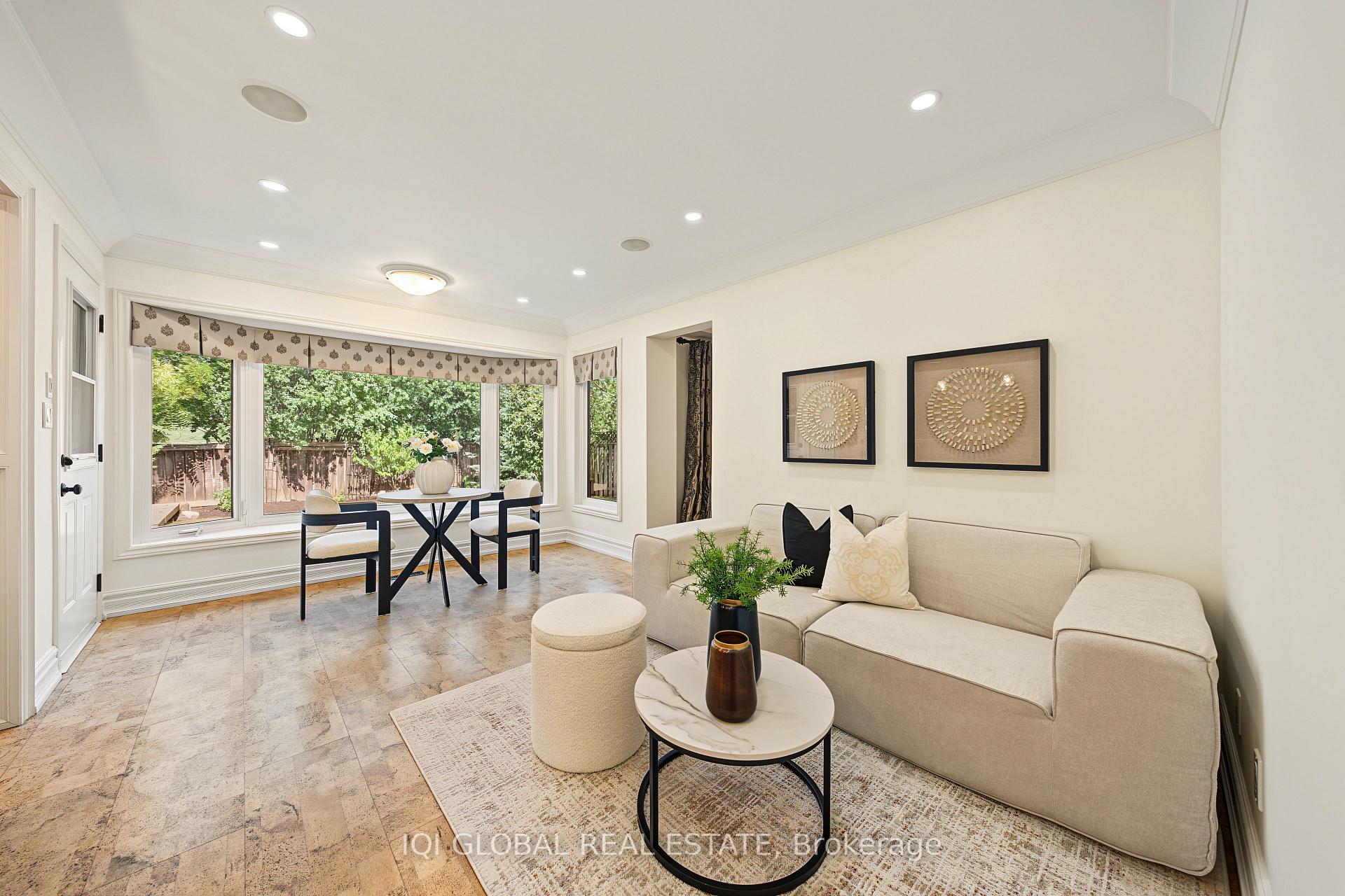 Photo 10 of 1497 Greenbriar Drive, Oakville, Glen Abbey — HOMEH