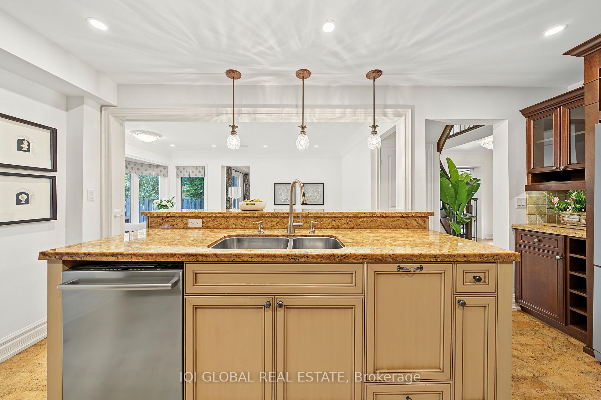Photo 17 of 1497 Greenbriar Drive, Oakville, Glen Abbey — HOMEH