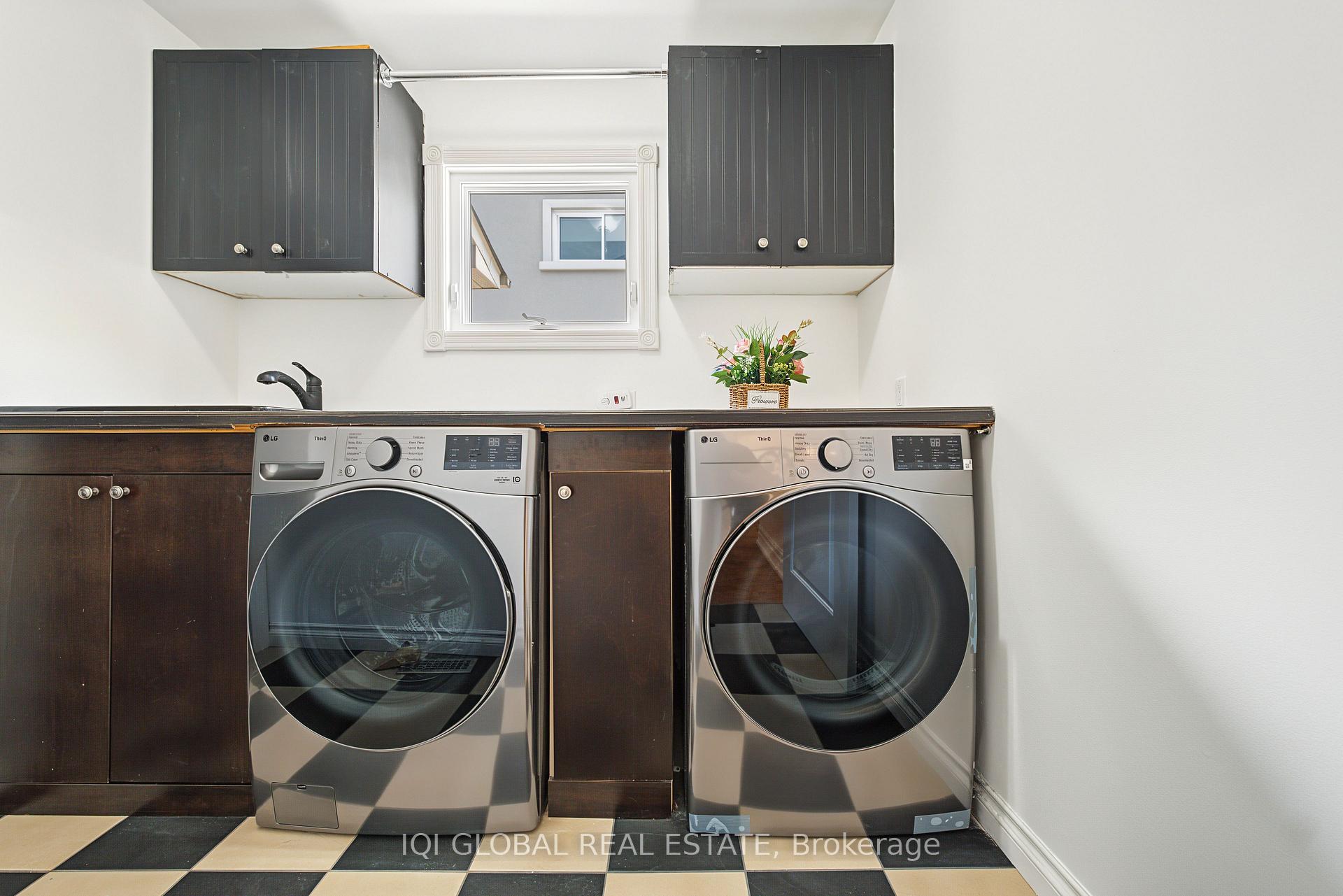 Photo 21 of 1497 Greenbriar Drive, Oakville, Glen Abbey — HOMEH