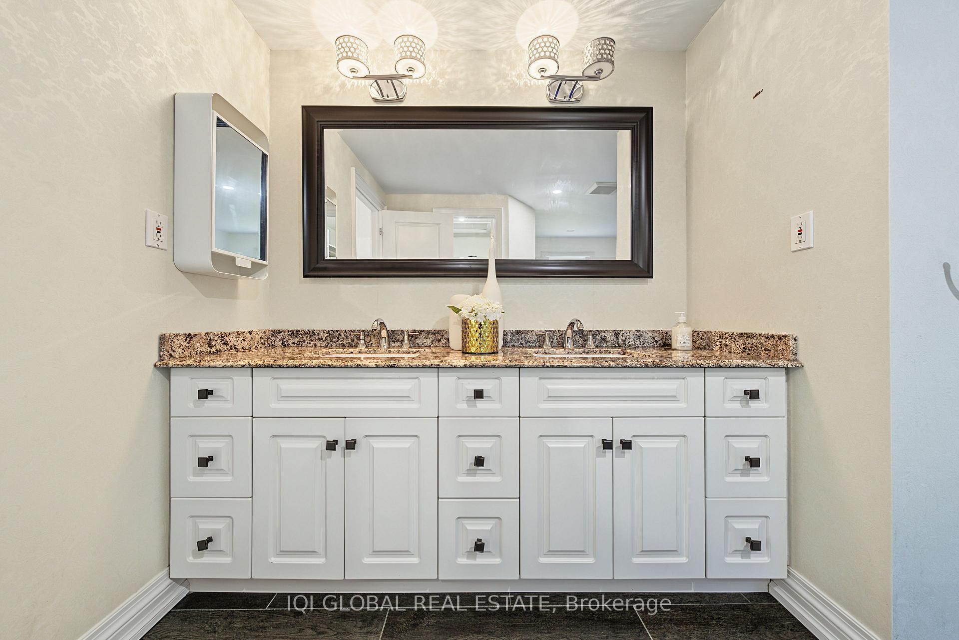 Photo 37 of 1497 Greenbriar Drive, Oakville, Glen Abbey — HOMEH