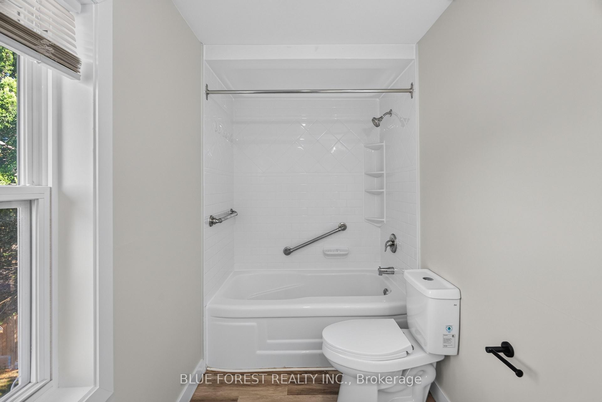 Photo 26 of 1048 Mahogany Road, London, North P — HOMEH