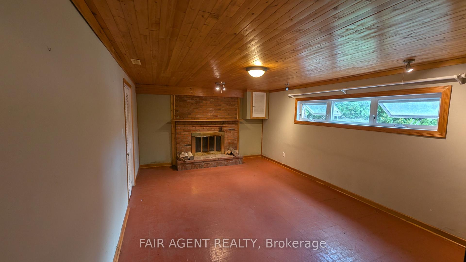 Photo 25 of 33 Maynard Drive, King, Schomberg — HOMEH