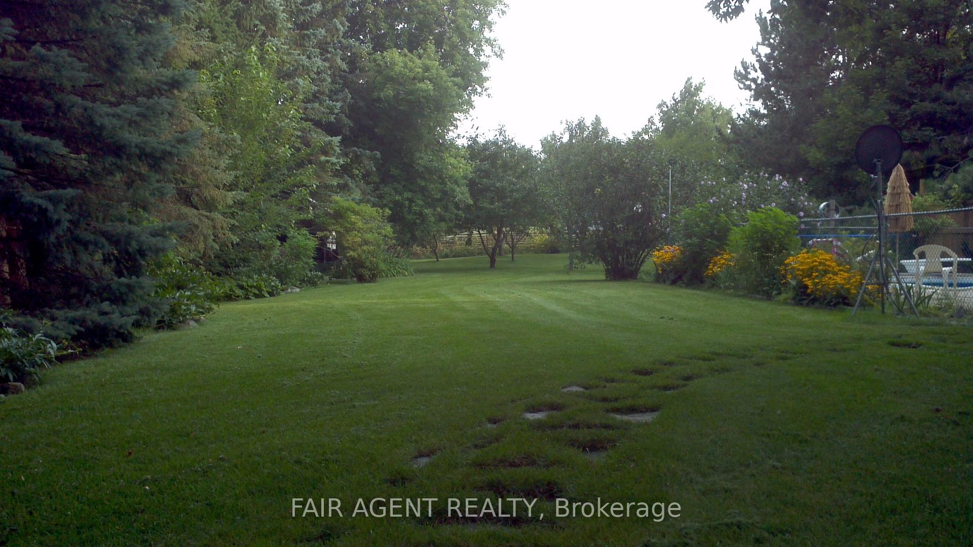 Photo 47 of 33 Maynard Drive, King, Schomberg — HOMEH