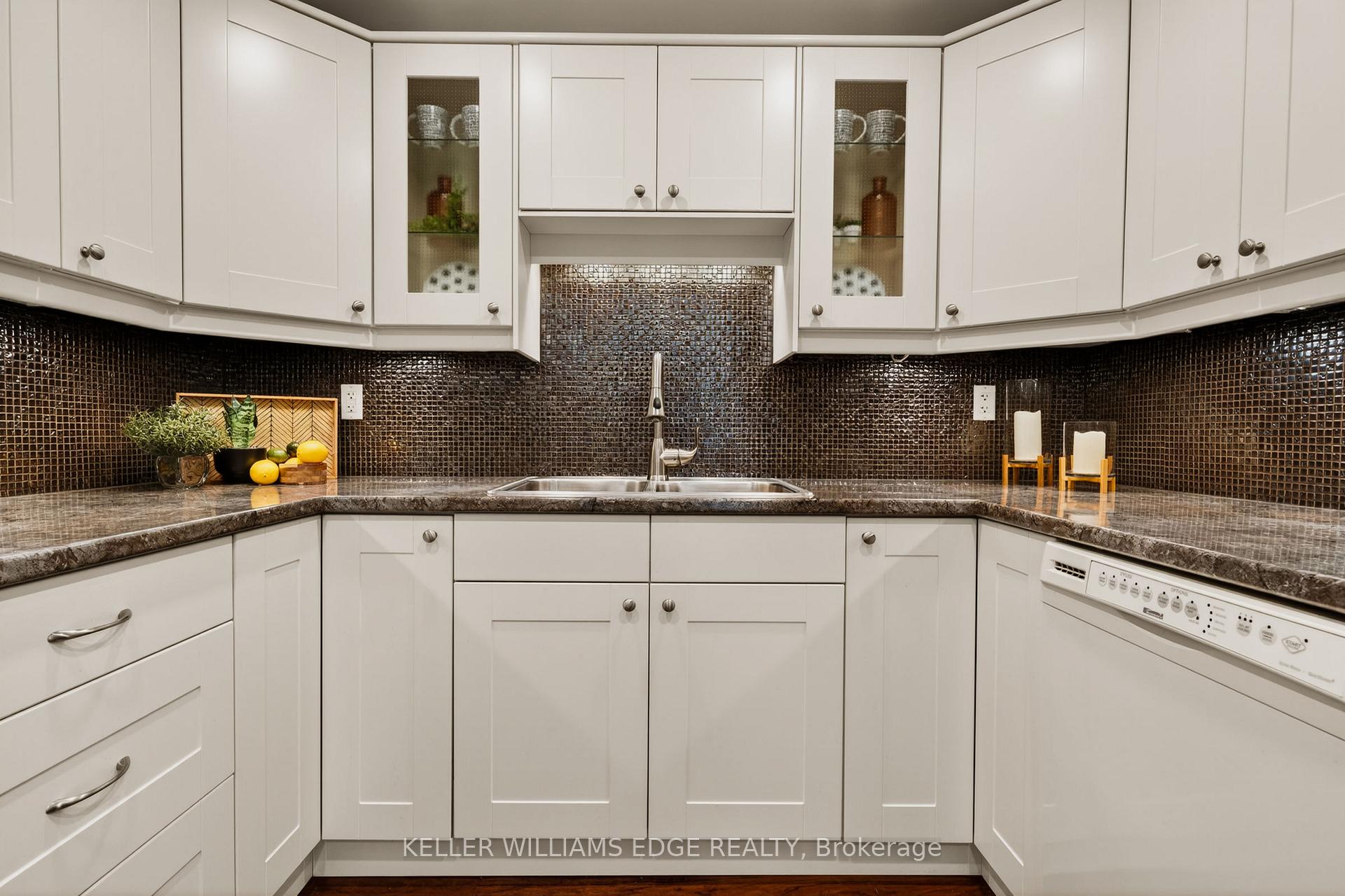 Photo 13 of Unit 510, 1225 North Shore Boulevard E, Burlington, Brant — HOMEH