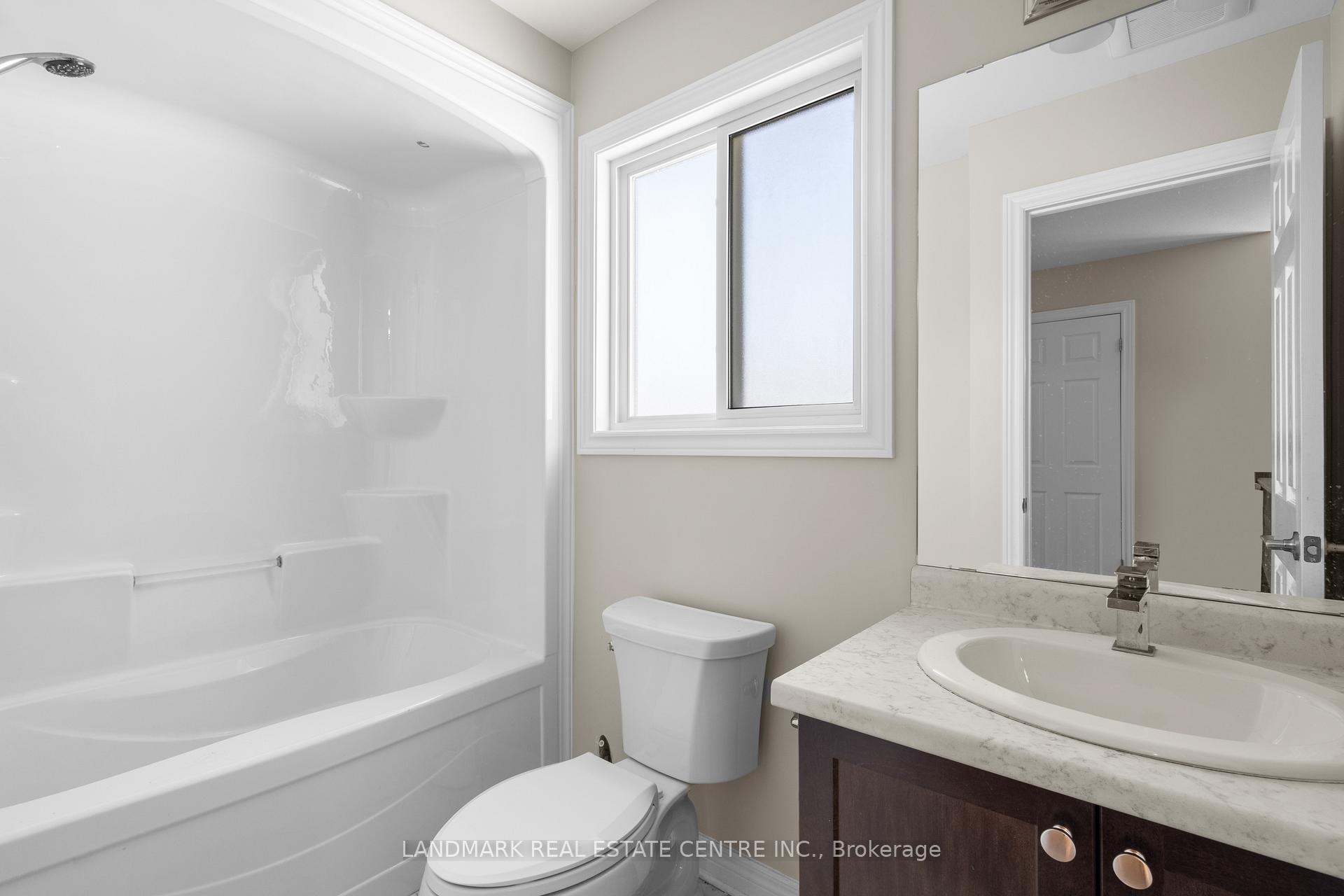 Photo 24 of 22 Lamb Crescent, Thorold, Hurricane/Merrittville — HOMEH