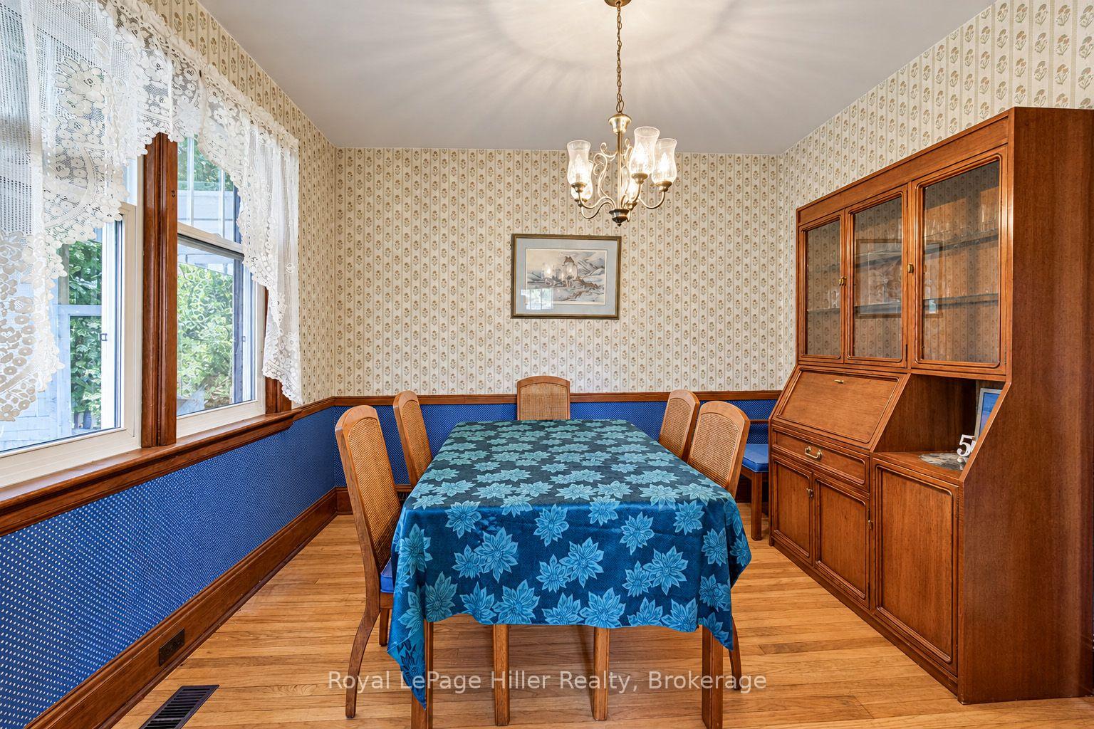 Photo 9 of 340 Guelph Street, Kitchener, Fairfield — HOMEH