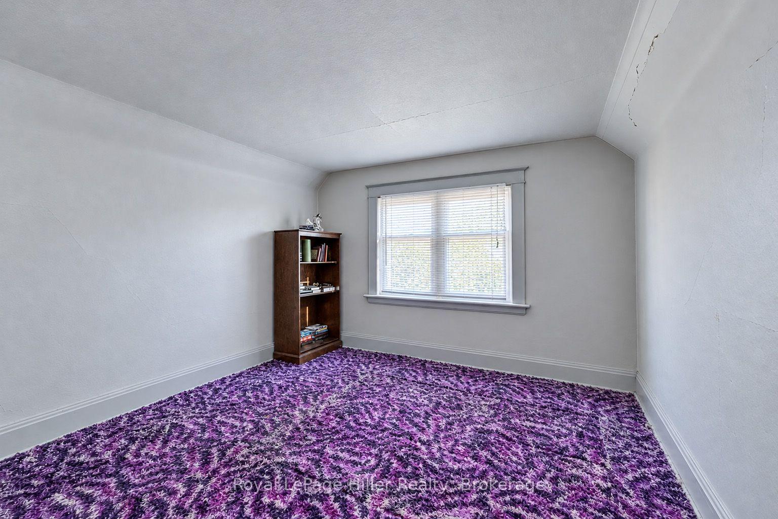 Photo 19 of 340 Guelph Street, Kitchener, Fairfield — HOMEH