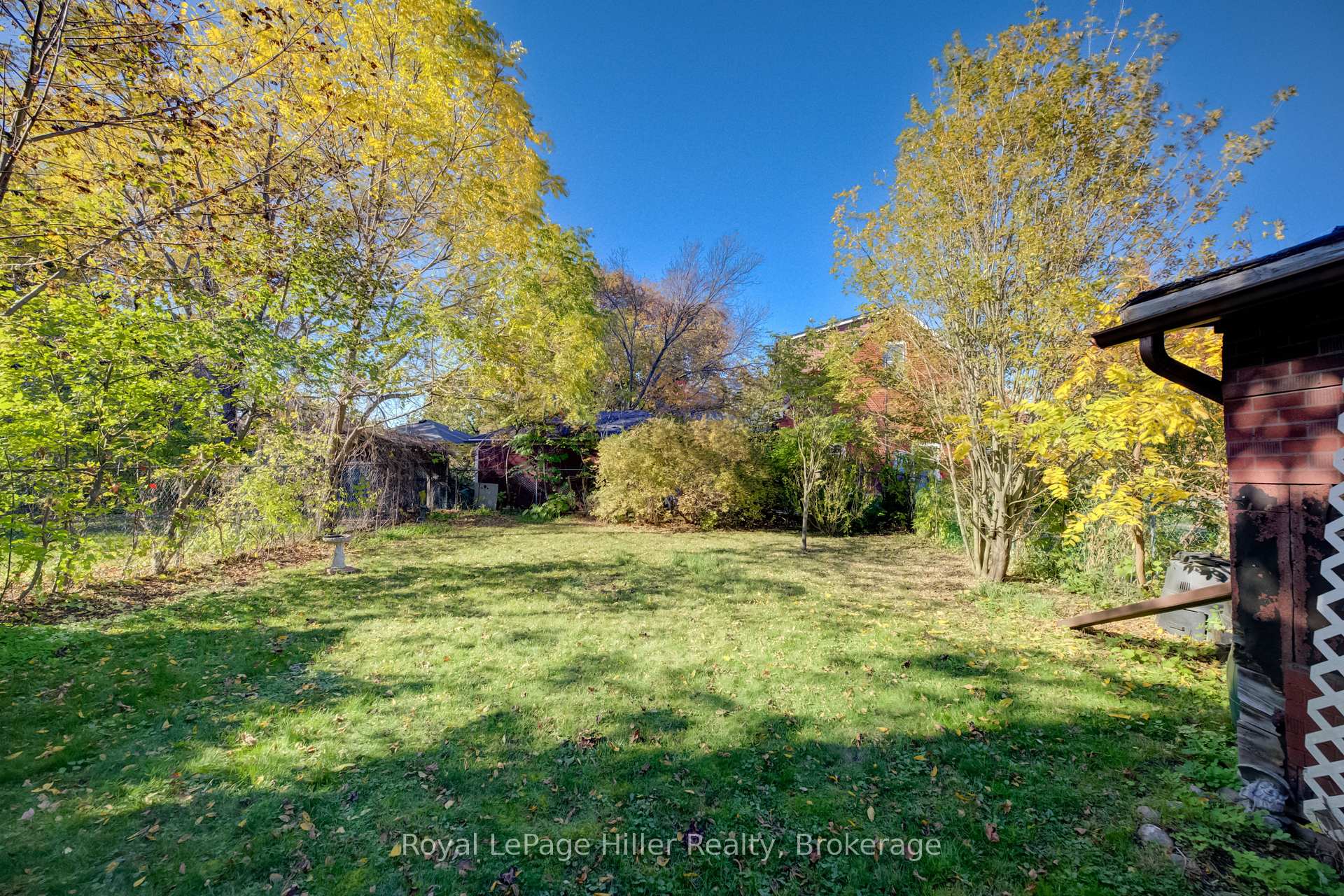 Photo 27 of 340 Guelph Street, Kitchener, Fairfield — HOMEH
