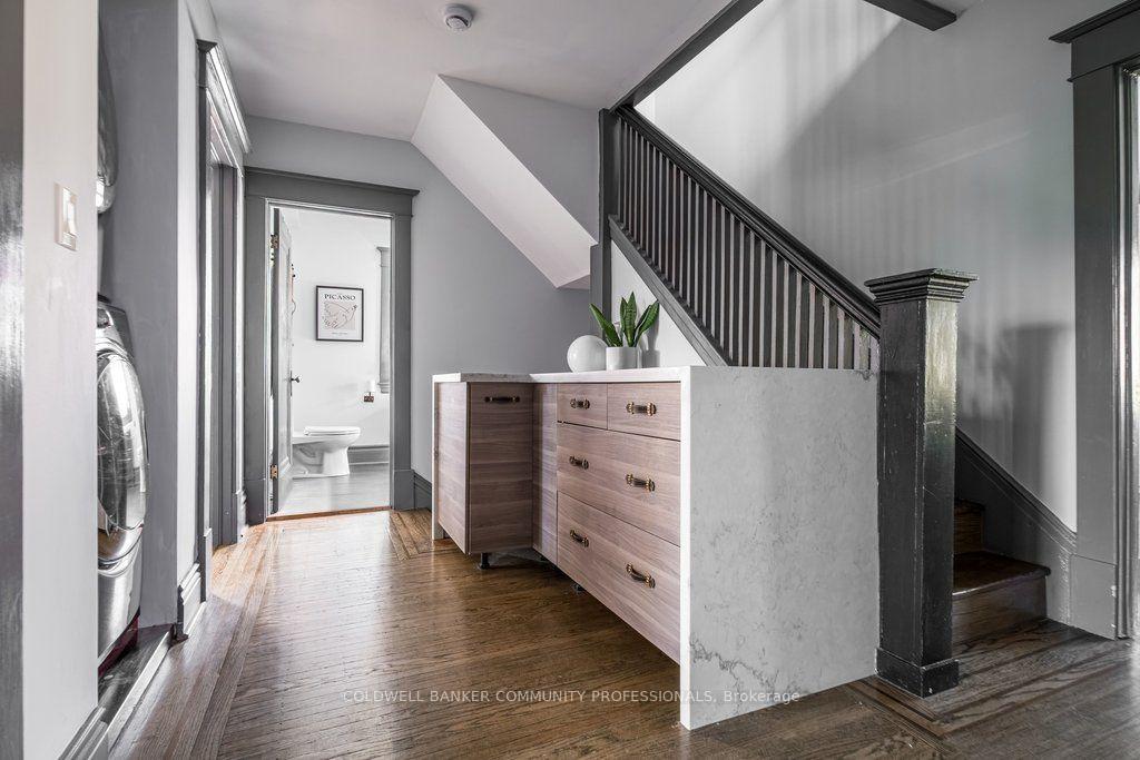 Photo 23 of 63 Chedoke Avenue, Hamilton, Kirkendall — HOMEH