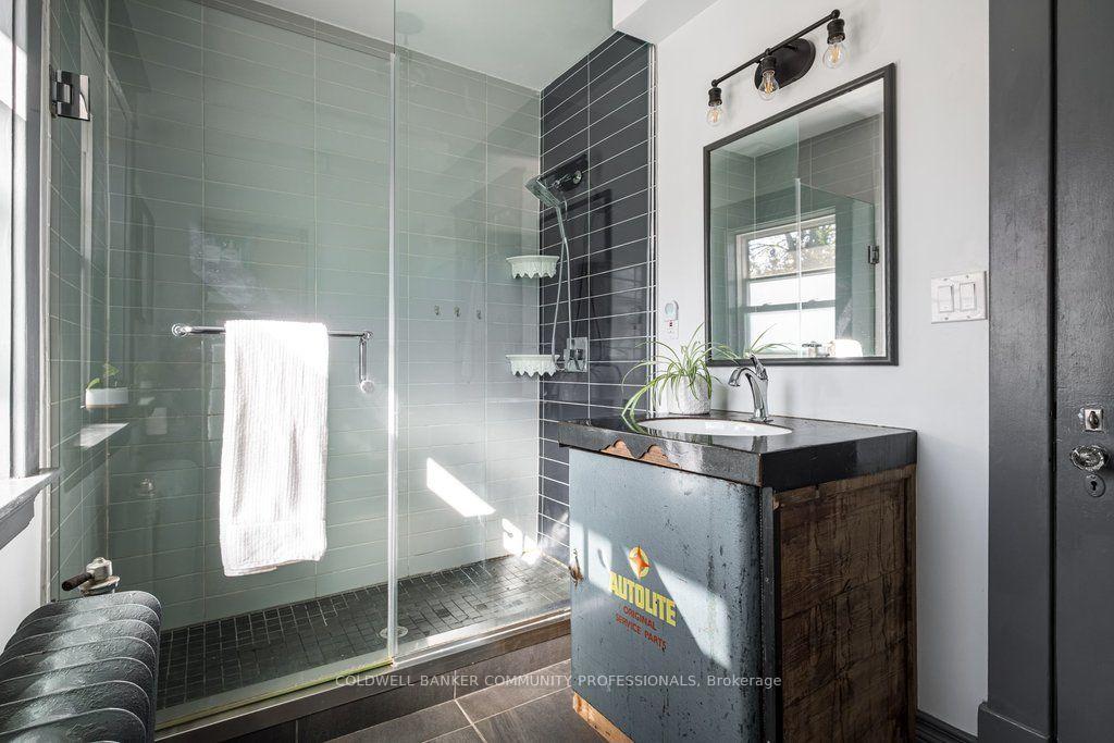 Photo 25 of 63 Chedoke Avenue, Hamilton, Kirkendall — HOMEH