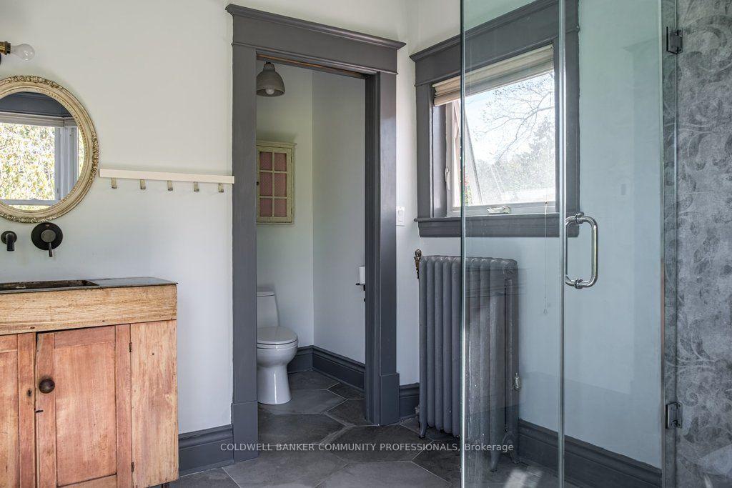 Photo 36 of 63 Chedoke Avenue, Hamilton, Kirkendall — HOMEH