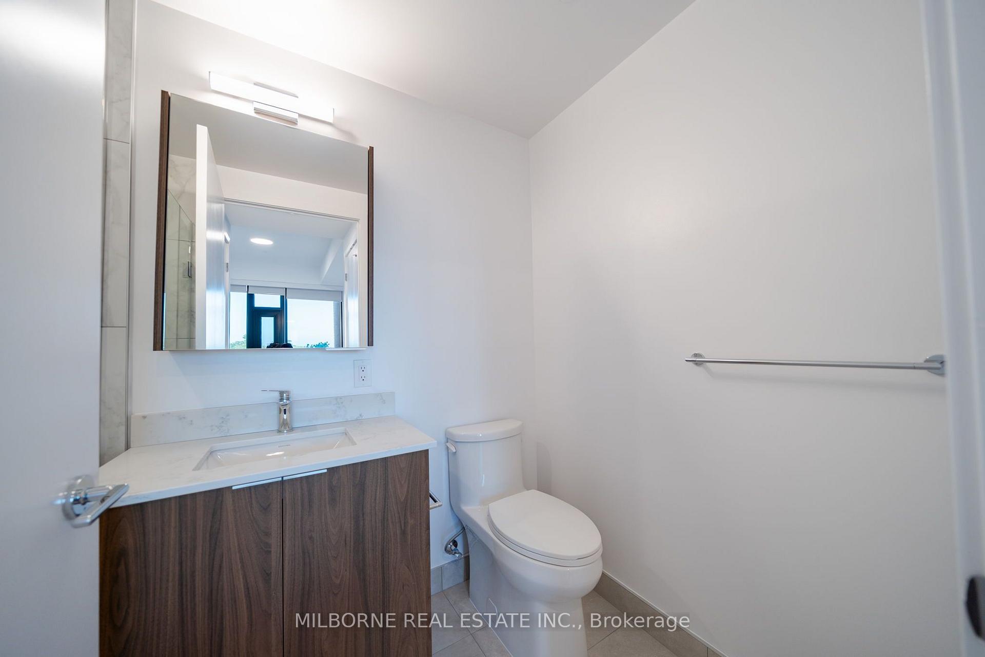Photo 14 of Unit 320, 500 Upper Wellington Street, Hamilton, Centremount — HOMEH