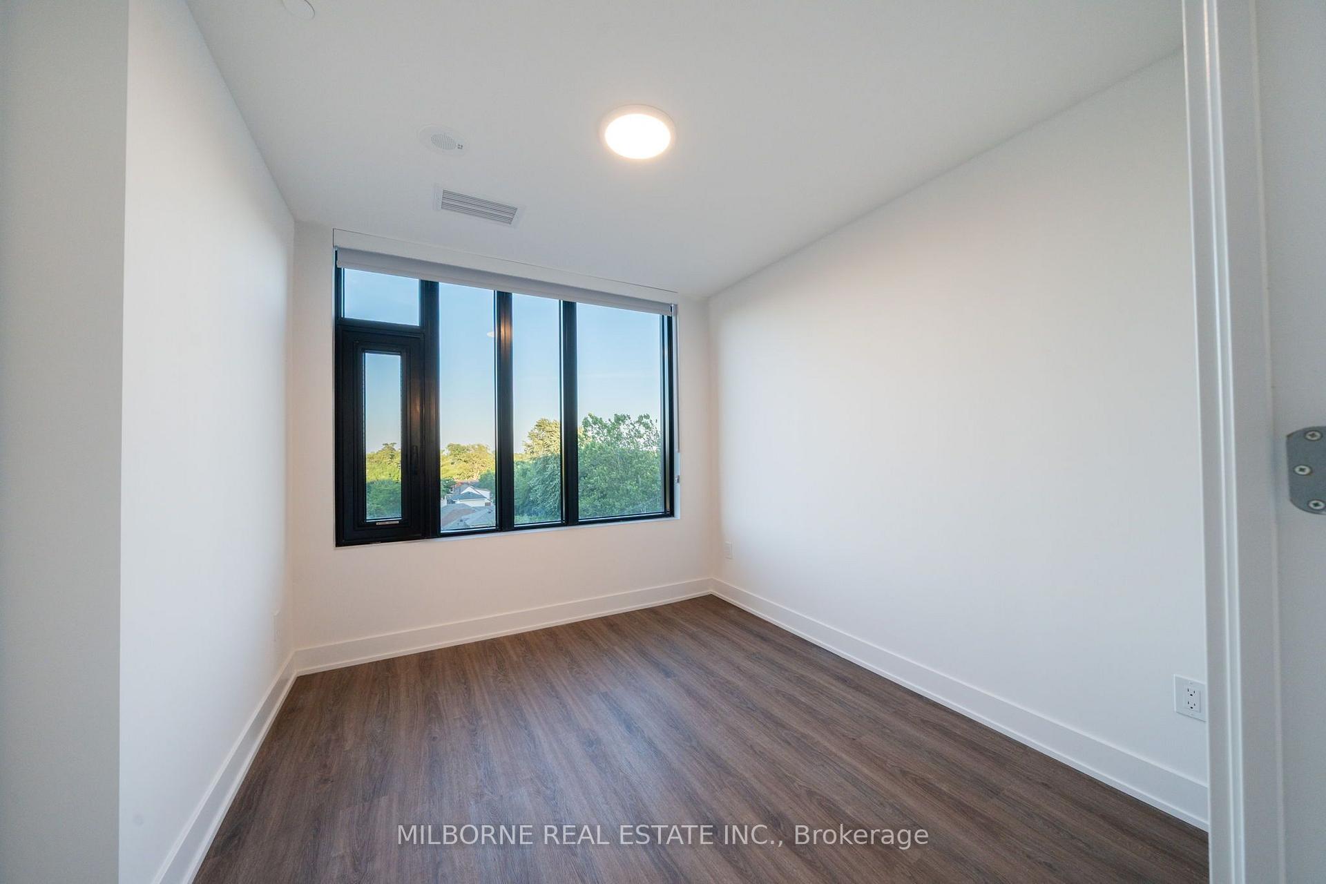 Photo 17 of Unit 320, 500 Upper Wellington Street, Hamilton, Centremount — HOMEH