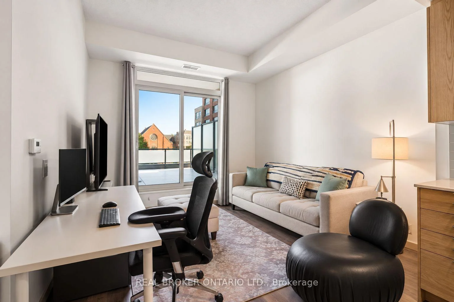 Photo 9 of Unit 227, 55 Duke Street, Kitchener, City Commercial Core — HOMEH