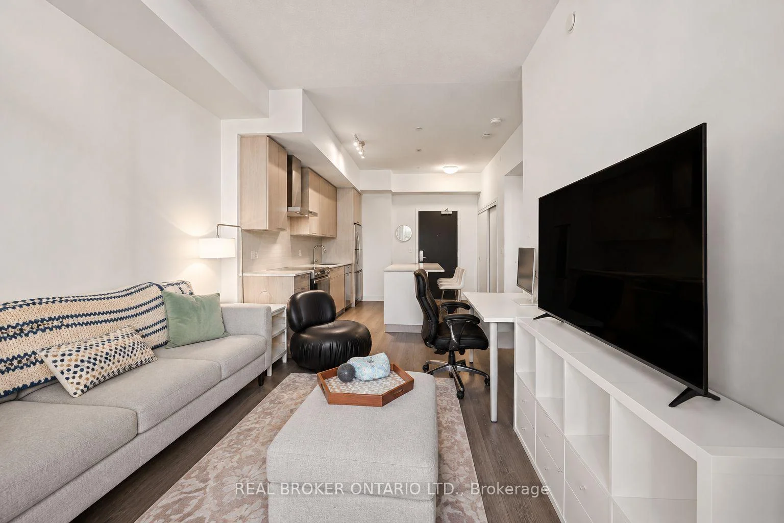 Photo 11 of Unit 227, 55 Duke Street, Kitchener, City Commercial Core — HOMEH