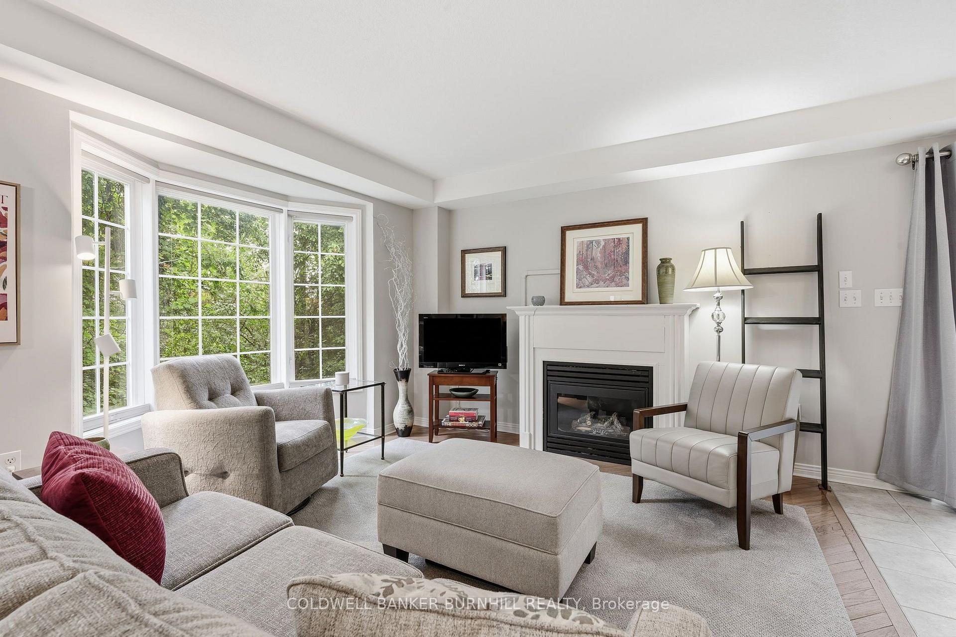 Photo 8 of Unit 7, 348 Highland Road W, Hamilton, Stoney Creek Mountain — HOMEH