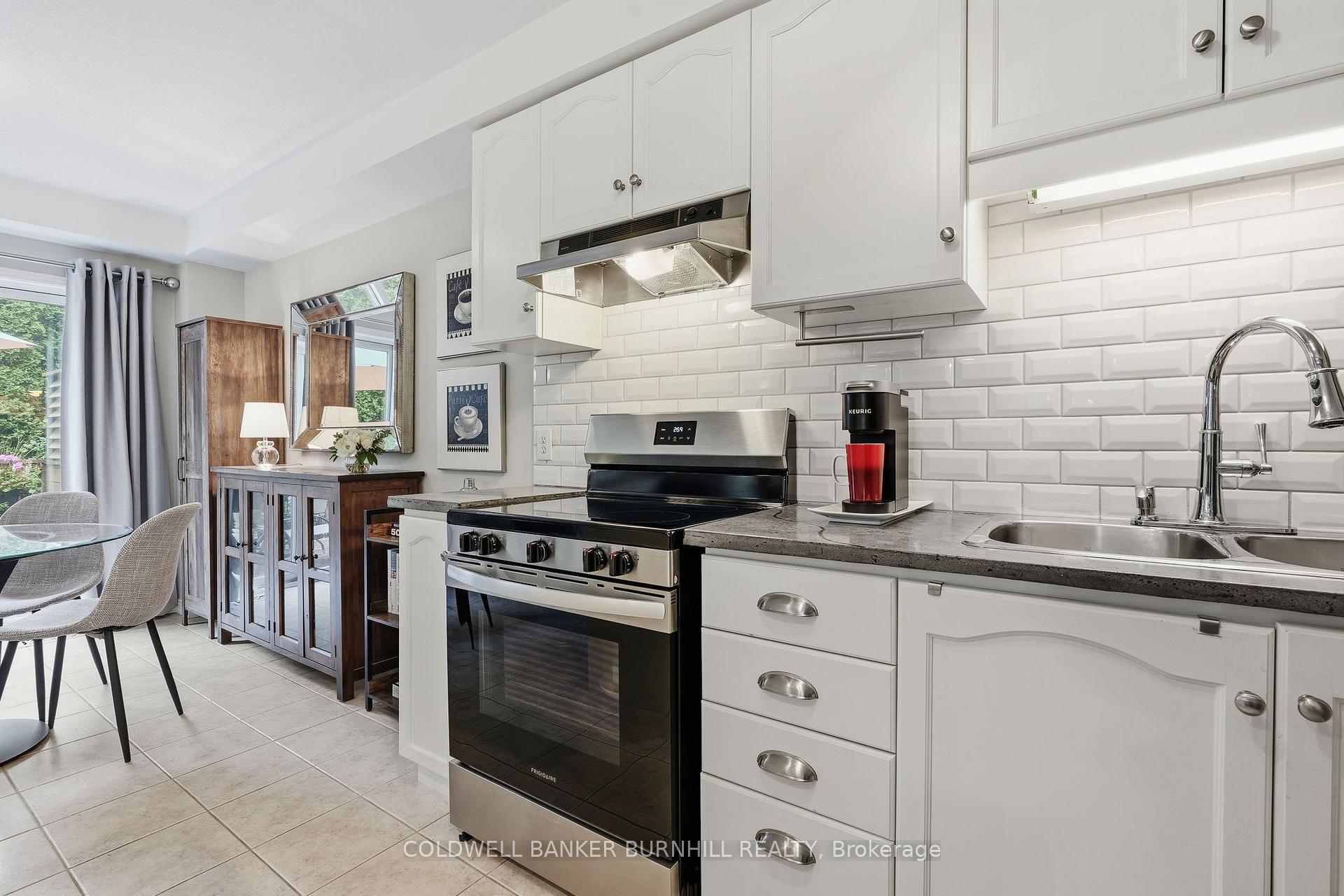 Photo 18 of Unit 7, 348 Highland Road W, Hamilton, Stoney Creek Mountain — HOMEH