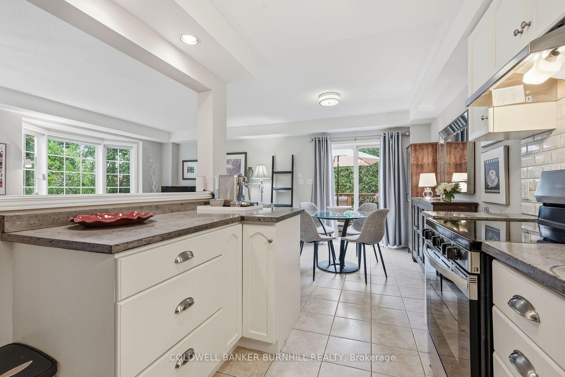 Photo 19 of Unit 7, 348 Highland Road W, Hamilton, Stoney Creek Mountain — HOMEH