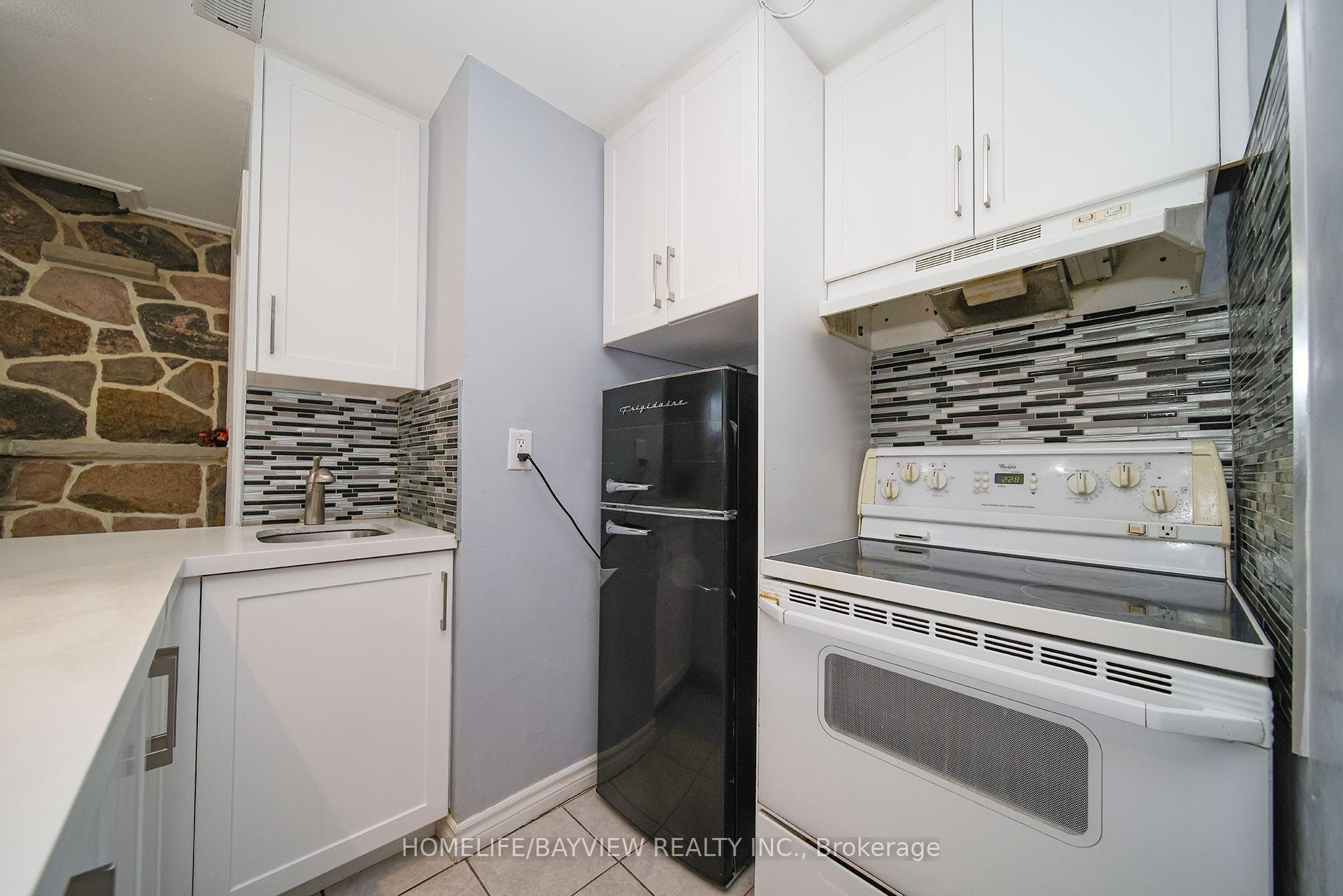 Photo 26 of Unit BSMNT2, 159 Yorkview Drive, North York, Willowdale West — HOMEH