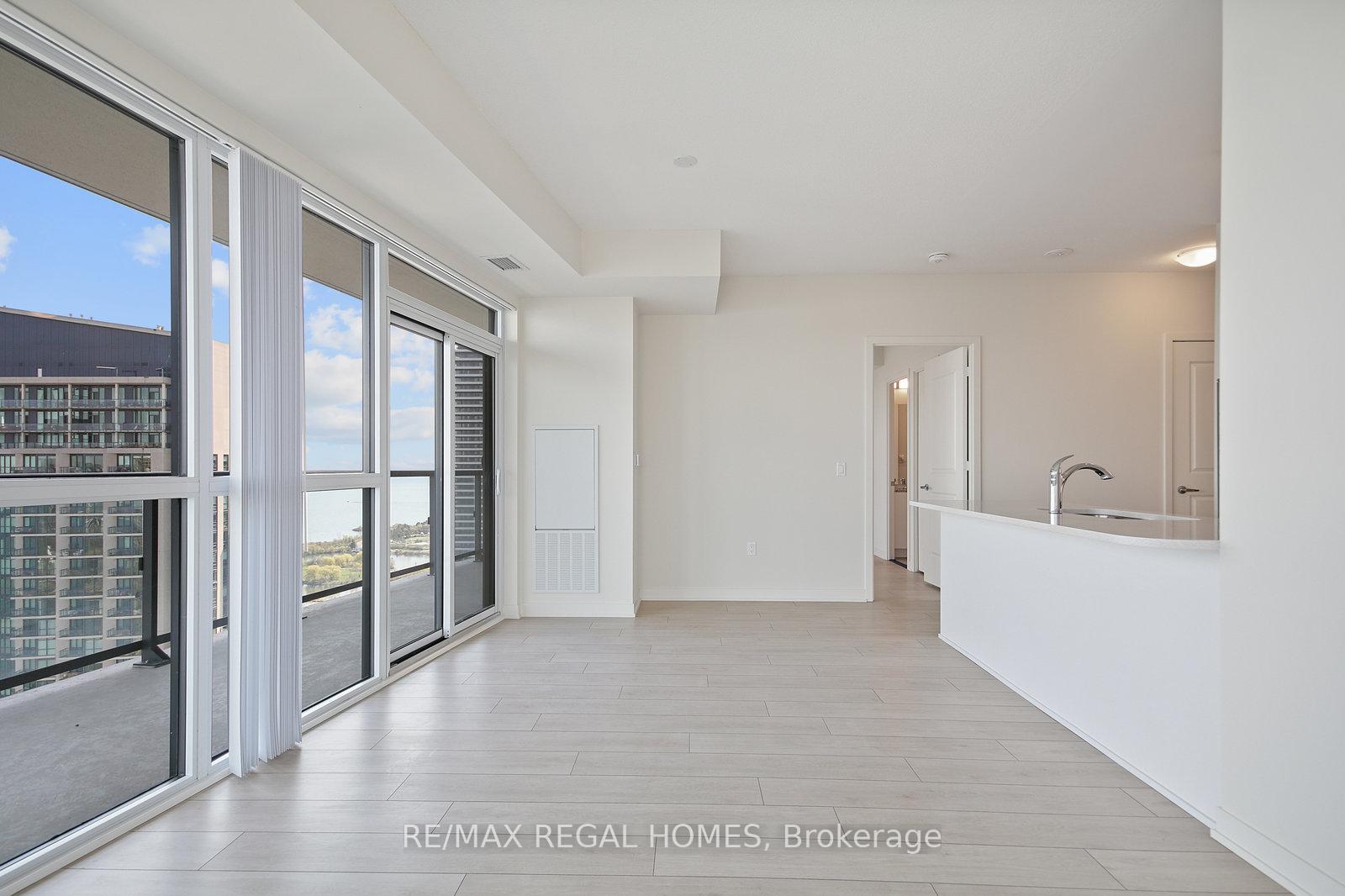 Photo 7 of Unit 3602, 38 Annie Craig Drive, Etobicoke, Mimico — HOMEH