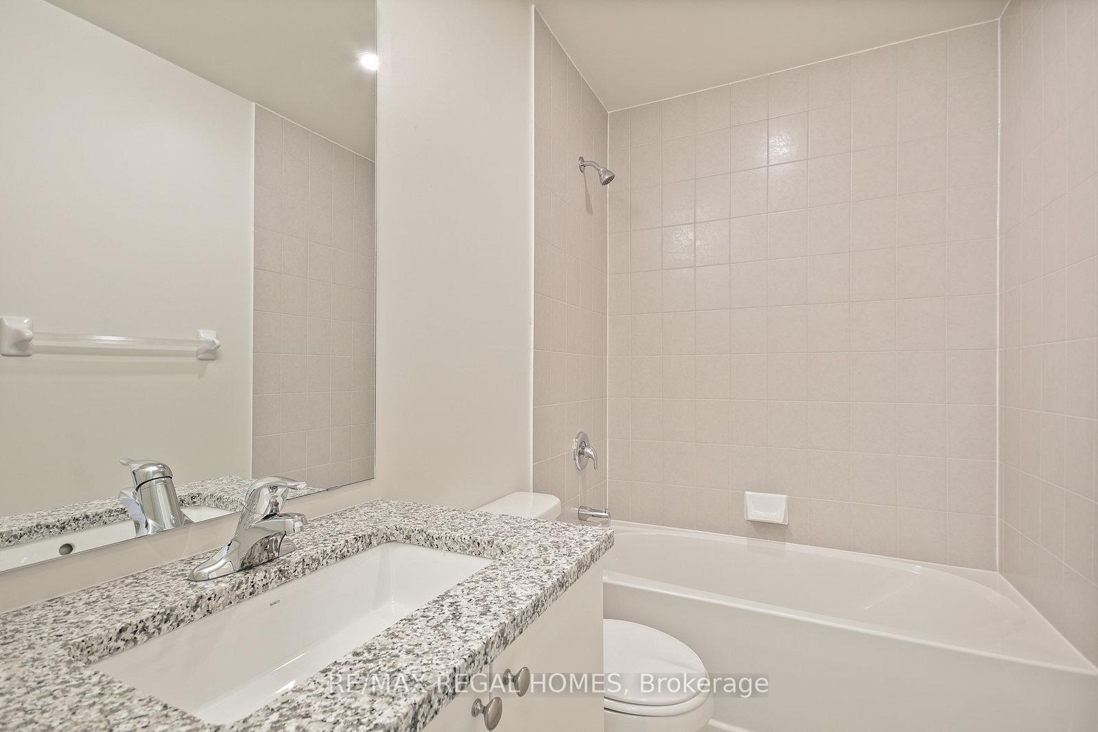 Photo 15 of Unit 3602, 38 Annie Craig Drive, Etobicoke, Mimico — HOMEH