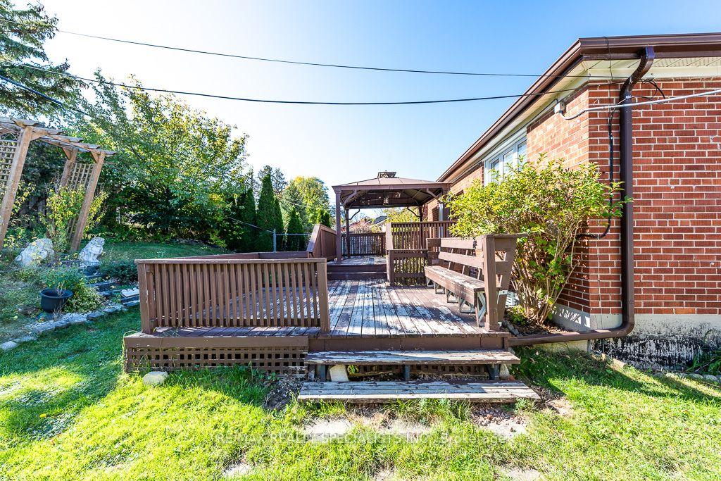 Photo 26 of Unit MAIN, 79 Clearbrooke Circle, Etobicoke, Rexdale-Kipling — HOMEH