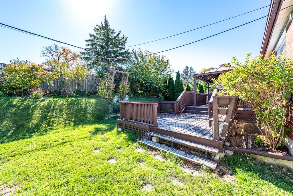 Photo 28 of Unit MAIN, 79 Clearbrooke Circle, Etobicoke, Rexdale-Kipling — HOMEH