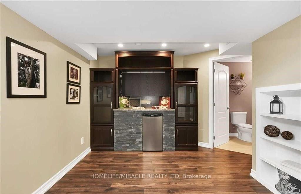 Photo 16 of 32 Mcdonald Crescent, Clarington, Newcastle — HOMEH