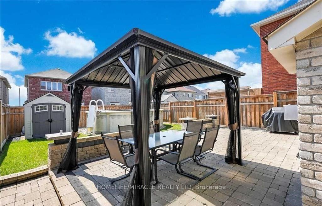 Photo 21 of 32 Mcdonald Crescent, Clarington, Newcastle — HOMEH