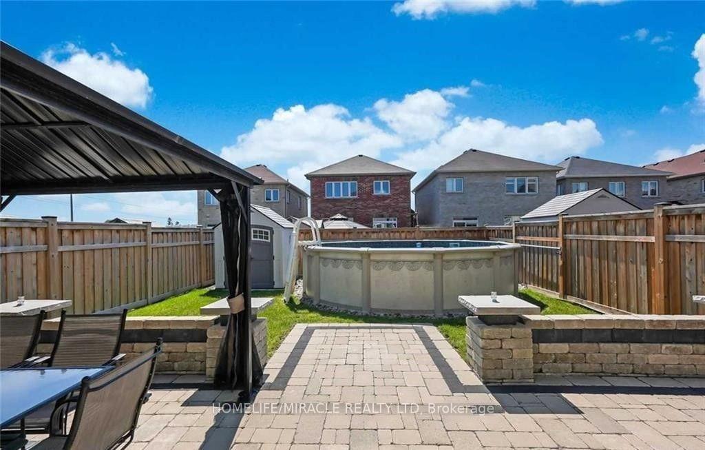 Photo 22 of 32 Mcdonald Crescent, Clarington, Newcastle — HOMEH