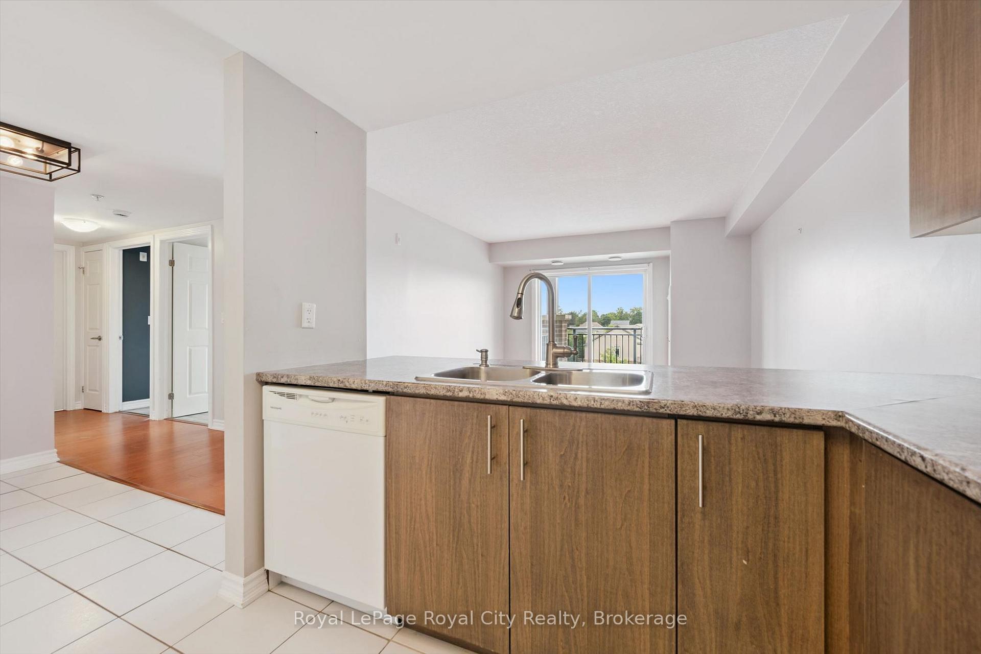 Photo 7 of Unit 408, 103 Westminster Crescent, Centre Wellington, Fergus — HOMEH