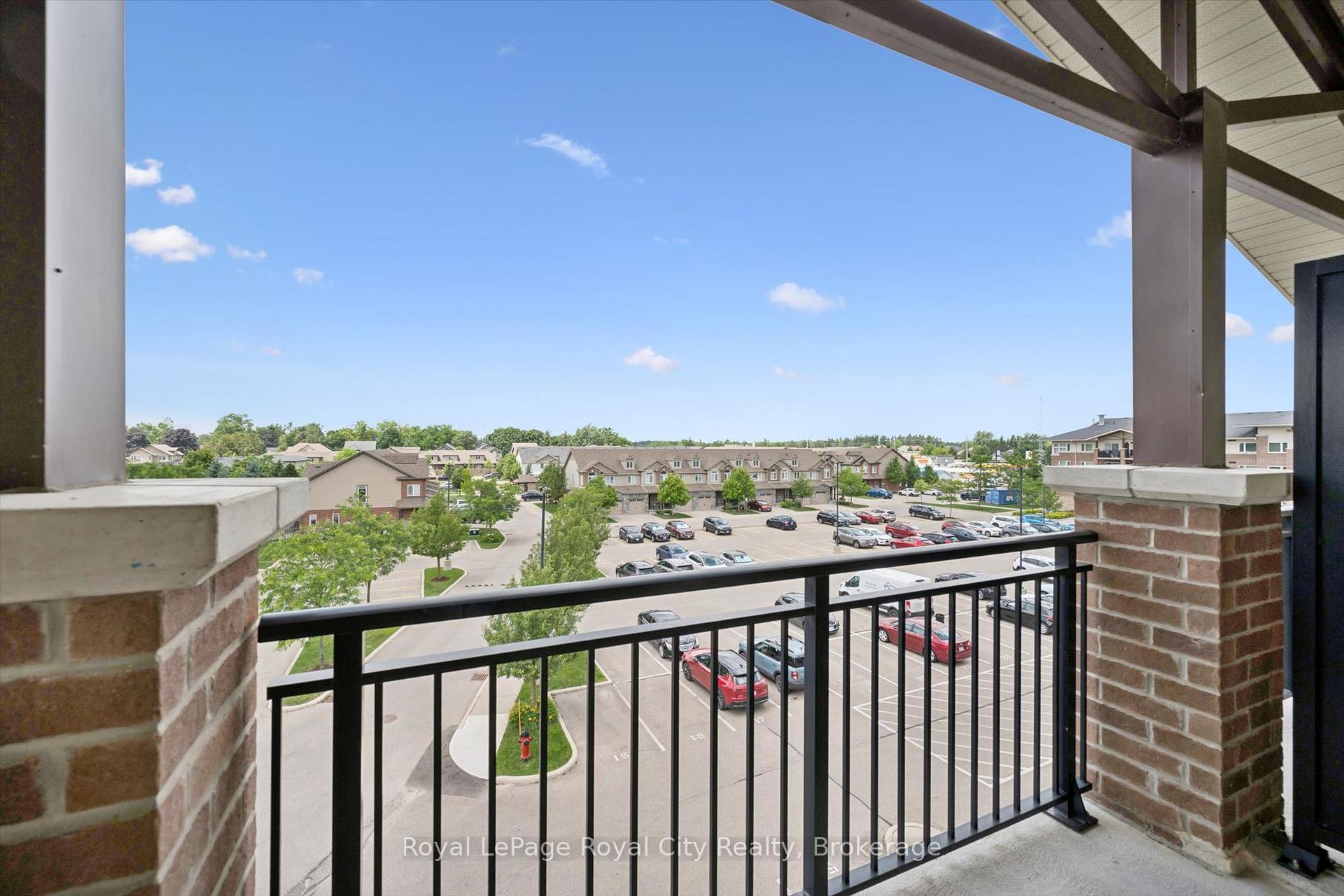 Photo 15 of Unit 408, 103 Westminster Crescent, Centre Wellington, Fergus — HOMEH