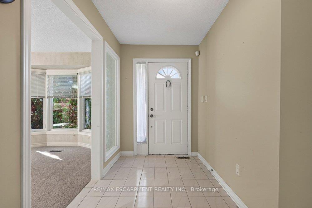 Photo 5 of Unit 29, 141 Welland Vale Road, St. Catharines, Grapeview — HOMEH