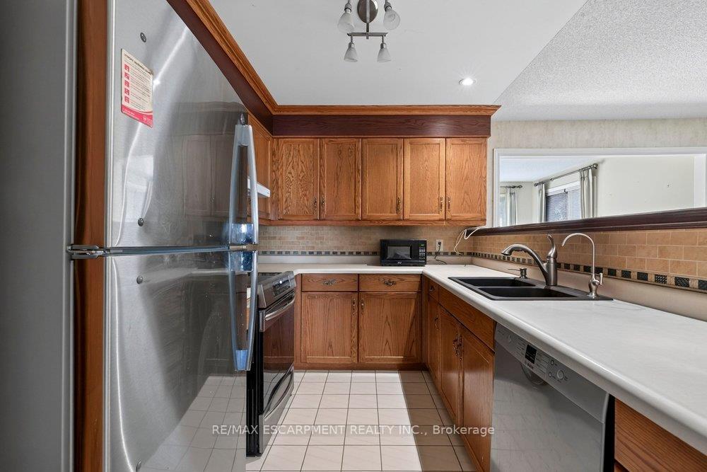 Photo 10 of Unit 29, 141 Welland Vale Road, St. Catharines, Grapeview — HOMEH