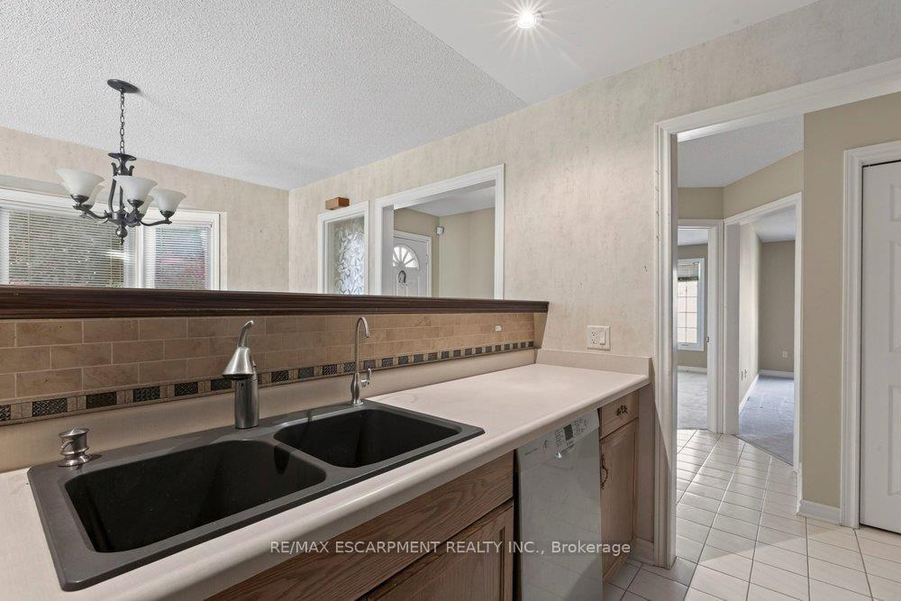 Photo 13 of Unit 29, 141 Welland Vale Road, St. Catharines, Grapeview — HOMEH